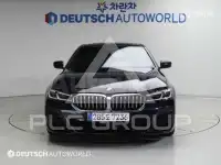2021 BMW 523