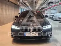 2021 BMW 523