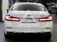 2021 BMW 523