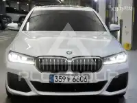 2021 BMW 523