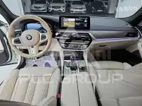 2021 BMW 523