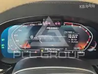 2021 BMW 523