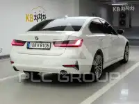 2021 BMW 330