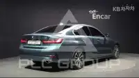 2021 BMW 330