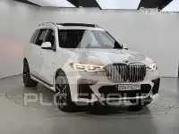 2021 BMW X7
