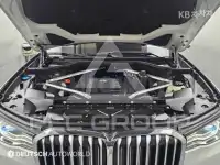 2021 BMW X7