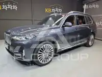 2021 BMW X7
