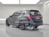 2021 BMW X7