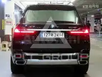 2021 BMW X7