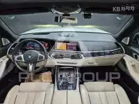 2021 BMW X7