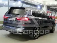 2021 BMW X7