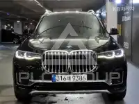 2021 BMW X7