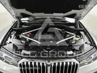 2021 BMW X7