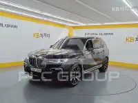 2021 BMW X7