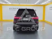 2021 BMW X7