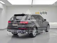 2021 Audi Q7