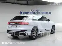 2021 Audi Q8