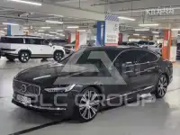 2021 Volvo S90