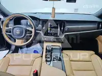 2021 Volvo S90