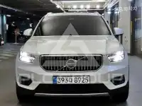 2021 Volvo XC40