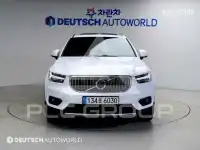 2021 Volvo XC40