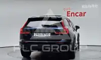 2021 Volvo V60