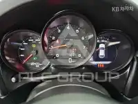 2021 Porsche MACAN