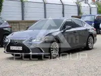 2021 Lexus ES