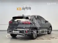 2021 KIA Niro