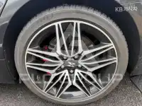 2021 KIA Stinger
