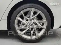 2021 Genesis G70