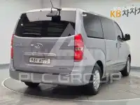 2021 Hyundai Starex