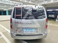 2021 Hyundai Starex
