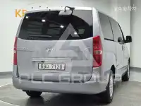 2021 Hyundai Starex