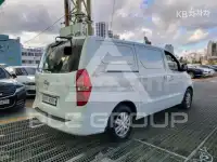 2021 Hyundai Starex