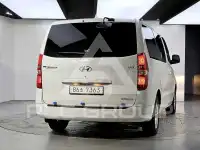 2021 Hyundai Starex
