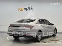 2021 Hyundai Avante