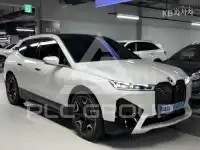 2022 BMW iX