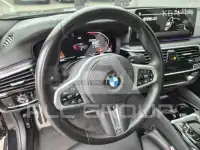2022 BMW 523