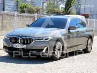 2022 BMW 523