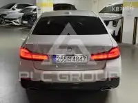 2022 BMW 523