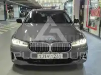 2022 BMW 523