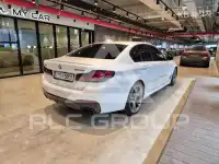 2022 BMW 523