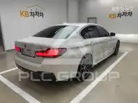 2022 BMW 523