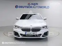 2022 BMW 523