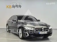 2022 BMW 523