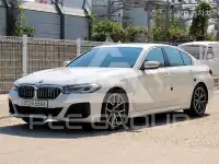 2022 BMW 523