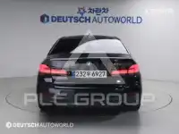2022 BMW 523