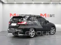 2022 BMW X1