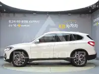 2022 BMW X1